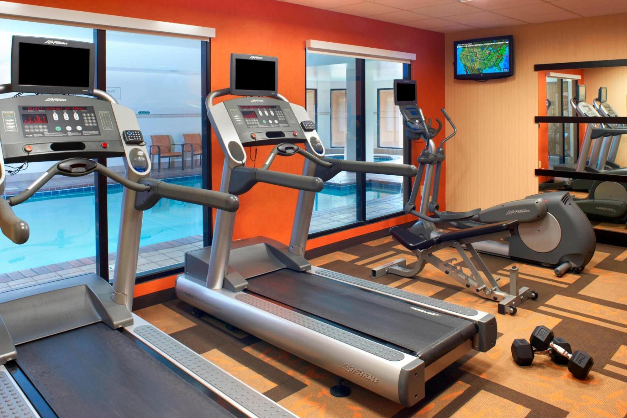 Courtyard By Marriott Cleveland 3*